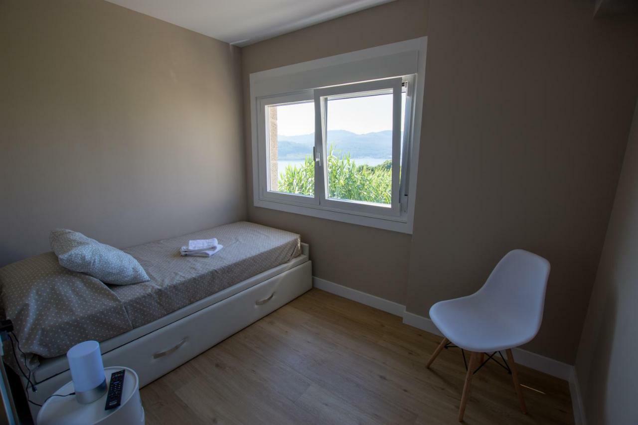 A Xanela Indiscreta Apartment Redondela Luaran gambar